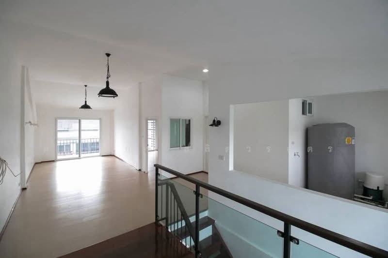 ไม่พบโครงการ, Bangkok, , Samsen Nai, Phaya Thai, Bangkok, 4 Bedrooms, 400 sqm, Single Detached House For Rent, by ดลดากร ลลิตวรฉัตร, 500475423 - DDproperty.com
