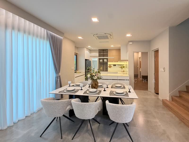 Mantana Bangna Km.15, Samut Prakan, 456 Bangna-Trad Road Km.15, Bang Chalong, Bang Plee, Samut Prakan, 4 Bedrooms, 240 sqm, Single Detached House For Rent, by Rungtiwa Chinchai, 500475431 - DDproperty.com