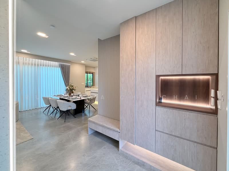 Mantana Bangna Km.15, Samut Prakan, 456 Bangna-Trad Road Km.15, Bang Chalong, Bang Plee, Samut Prakan, 4 Bedrooms, 240 sqm, Single Detached House For Rent, by Rungtiwa Chinchai, 500475431 - DDproperty.com
