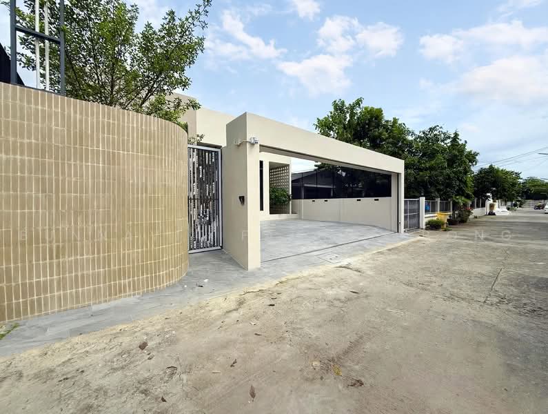 นวมินทร์ 24, Bangkok, นวมินทร์, Khlong Kum, Bueng Kum, Bangkok, 3 Bedrooms, 297 sqm, Single Detached House For Sale, by Bunnavit Faungfupong, 500475438 - DDproperty.com