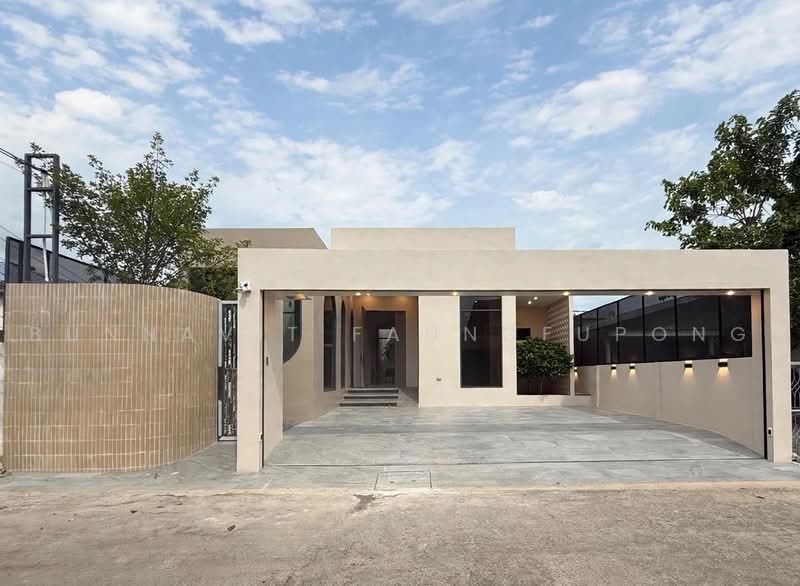 นวมินทร์ 24, Bangkok, นวมินทร์, Khlong Kum, Bueng Kum, Bangkok, 3 Bedrooms, 297 sqm, Single Detached House For Sale, by Bunnavit Faungfupong, 500475438 - DDproperty.com