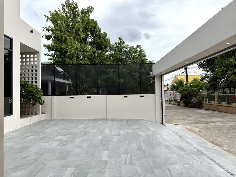นวมินทร์ 24, Bangkok, นวมินทร์, Khlong Kum, Bueng Kum, Bangkok, 3 Bedrooms, 297 sqm, Single Detached House For Sale, by Bunnavit Faungfupong, 500475438 - DDproperty.com