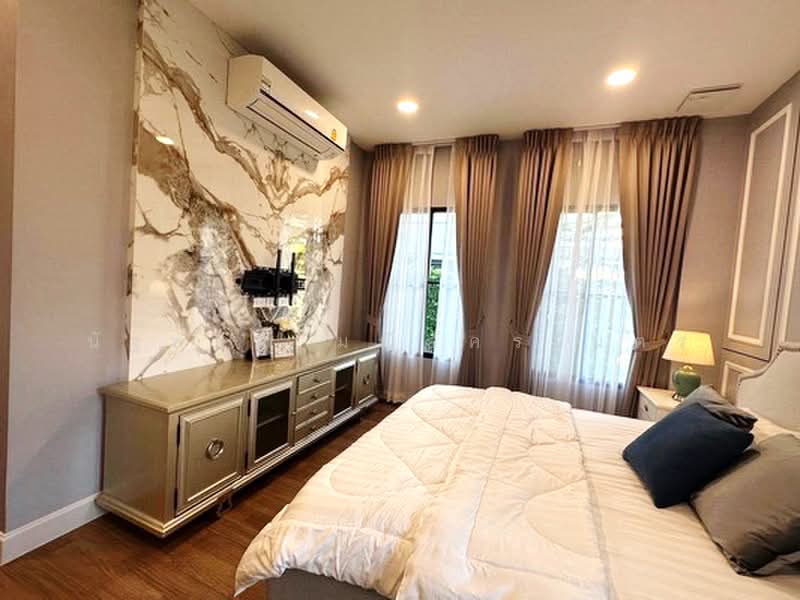 Nantawan Rama 9 - New Krungthepkreetha, Bangkok, Saphan Sung, Bangkok, 4 Bedrooms, 300 sqm, Single Detached House For Rent, by นัฐพงค์ มณีอัครเนตร, 500475460 - DDproperty.com