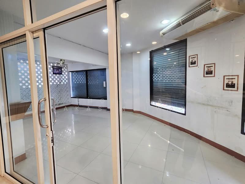 หมู่บ้านภาสกร บางบอน1, กรุงเทพ, บางบอน1, บางบอน, กรุงเทพ, 500 ตร.ม., ตึกแถว-อาคารพาณิชย์ ขาย, โดย Chonlada Nakasemsuwan, 500475461 - DDproperty.com