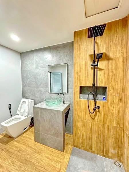 ไม่พบโครงการ, Bangkok, ลาดพร้าว รัชดาภิเษก สุทธิสาร, Wang Thonglang, Bangkok, 5 Bedrooms, 350 sqm, Single Detached House For Rent, by ณัฐพงศ์ สุนทรอรุณ, 500475490 - DDproperty.com