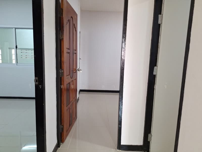 ขายบ้าน 3 ห้องนอน การเคหะสามพร้าว อุดรธานี ประเทศไทย, อุดรธานี, สามพร้าว, เมืองอุดรธานี, อุดรธานี, 110 ตร.ม., บ้านเดี่ยว ขาย, โดย วีรภัทรา ดาร์เปอร์, 500475518 - DDproperty.com