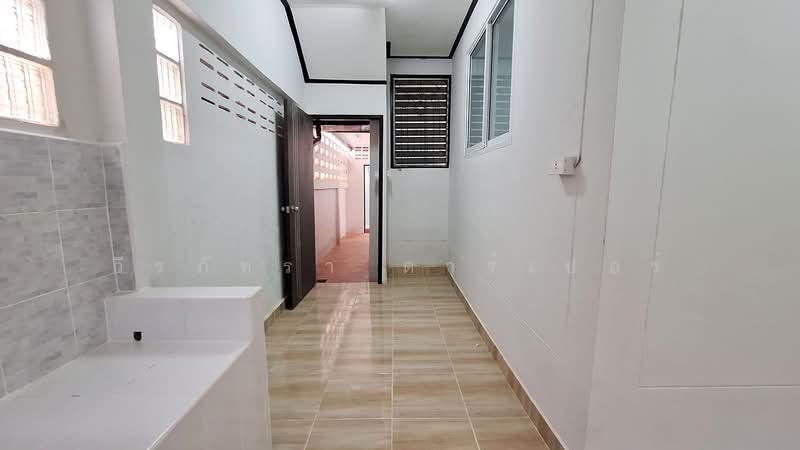 ขายบ้าน 3 ห้องนอน การเคหะสามพร้าว อุดรธานี ประเทศไทย, อุดรธานี, สามพร้าว, เมืองอุดรธานี, อุดรธานี, 110 ตร.ม., บ้านเดี่ยว ขาย, โดย วีรภัทรา ดาร์เปอร์, 500475518 - DDproperty.com