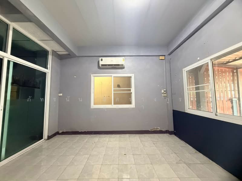 Moobaan Thian Thong 2, Bangkok, Phachasamran Road, Khlong Sibsong, Nong Chok, Bangkok, 2 Bedrooms, 80 sqm, Townhouse For Sale, by ภัทรนัน อิศรางกูร ณ อยุธยา, 500475531 - DDproperty.com