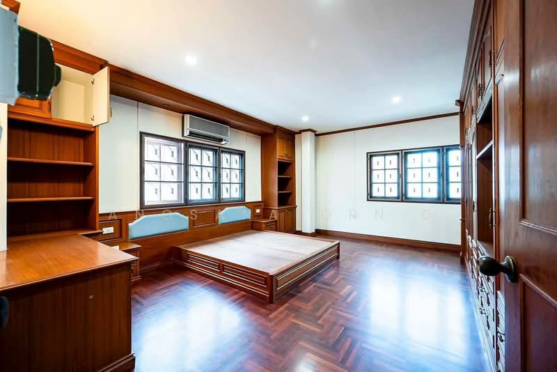 บ้านเดี่ยว 3 นอน ปรีชาล้ำเพชร รามคำแหง76, Bangkok, Saphan Sung, Bangkok, 3 Bedrooms, 250 sqm, Single Detached House For Sale, by Angsanaporn D, 500475555 - DDproperty.com