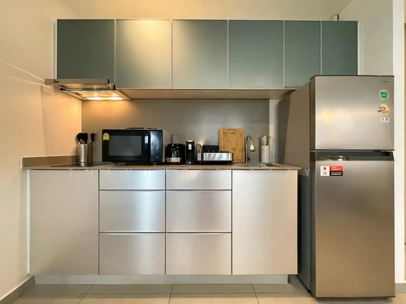 The Lofts Ekkamai, Bangkok, 1415 Sukhumvit Road, Phra Kanong Nua, Watthana, Bangkok, 1 Bedroom, 50 sqm, Condo For Rent, by Thanyatip Saeyi, 500475559 - DDproperty.com