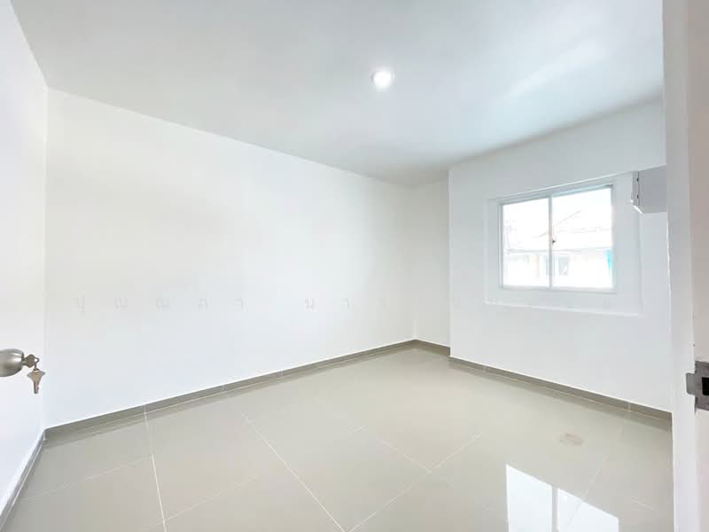 Baan Pruksa 15 Bangpu, Samut Prakan, Tamru-Bang Phli Road, Phreak Sa Mai, Muang Samut Prakarn, Samut Prakan, 3 Bedrooms, 100 sqm, Townhouse For Sale, by ปุณณภา นารานนทชัย, 500475560 - DDproperty.com