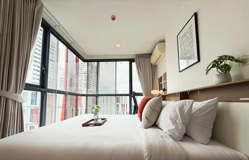 Taka Haus, Bangkok, 99 Soi Ekamai 10, Khlong Tan Nua, Watthana, Bangkok, 2 Bedrooms, 67 sqm, Condo For Rent, by Thanyatip Saeyi, 500475566 - DDproperty.com