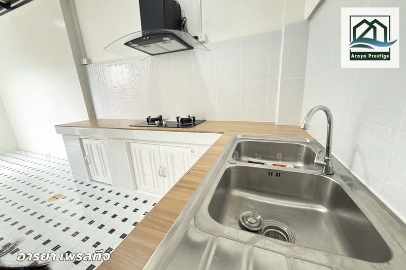 Suanluang Ville 5, Bangkok, 191 Soi Chaloem Phra Kiat Ratchakan Thi 9, Dok Mai, Prawet, Bangkok, 2 Bedrooms, 75 sqm, Townhouse For Sale, by วิสุทธินี เฉลิมสินสุวรรณ, 500475568 - DDproperty.com