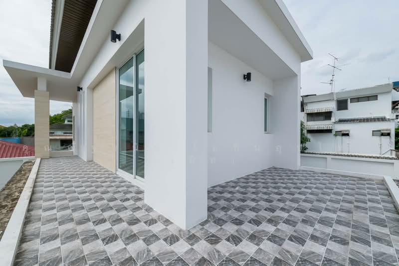 บ้านเดี่ยว พัฒนาการ Pattanakarn ถ.พัฒนาการ แขวงพัฒนาการ เขตสวนหลวง จ.กรุงเทพมหานคร 10250, Bangkok, Phatthanakan, Suan Luang, Bangkok, 4 Bedrooms, 268 sqm, Single Detached House For Sale, by คุณณัฐธนิน โยธินอุปไมย (เน็ท), 500475574 - DDproperty.com