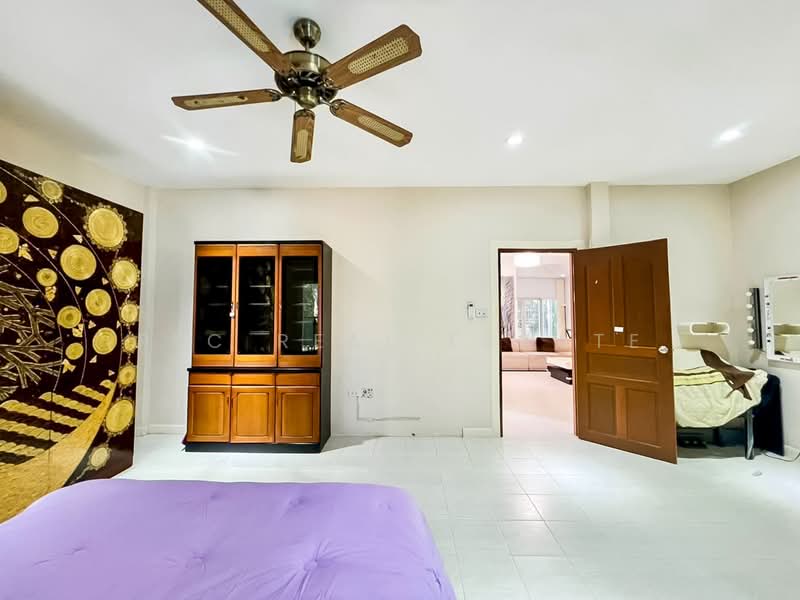 High-End 3 Bedroom Pool Villa for Sale East Pattaya, Chon Buri (Pattaya), Bang Lamung, Bang Lamung (Pattaya), Chon Buri (Pattaya), 3 Bedrooms, 738 sqm, Villa For Sale, by PLC real estate, 500475581 - DDproperty.com