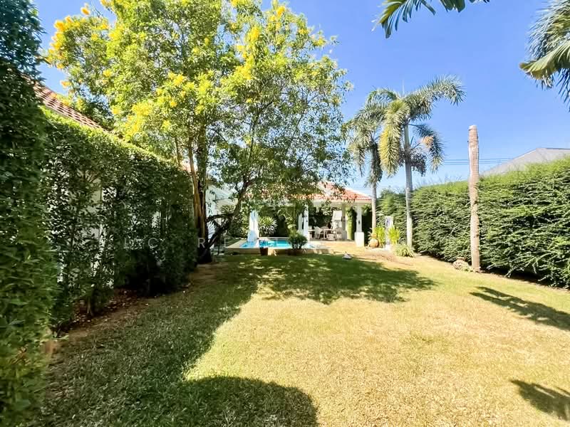 High-End 3 Bedroom Pool Villa for Sale East Pattaya, Chon Buri (Pattaya), Bang Lamung, Bang Lamung (Pattaya), Chon Buri (Pattaya), 3 Bedrooms, 738 sqm, Villa For Sale, by PLC real estate, 500475581 - DDproperty.com