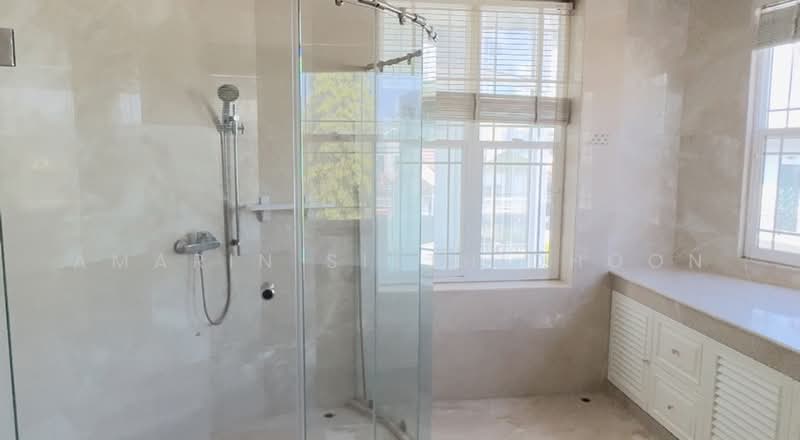 Single House in Soi Ladprao 35, Bangkok, Chan Kasem, Chatuchak, Bangkok, 4 Bedrooms, 730 sqm, Single Detached House For Rent, by Amarin Sitthidhoon, 500475593 - DDproperty.com