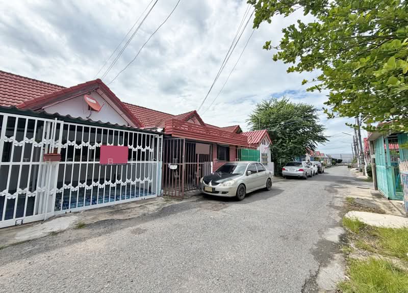 ทาวน์เฮ้าส์ท่าศาลา ลพบุรี, Lop Buri, Tha Sala, Muang Lop Buri, Lop Buri, 2 Bedrooms, 100 sqm, Townhouse For Sale, by The Best Property แป้ง, 500475597 - DDproperty.com
