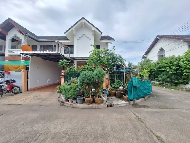 ขายทาวน์โฮม 2 ชั้น 4ห้องนอน ตกแต่งครบ พร้อมเข้าอยู่ได้ทันที!, อุดรธานี, สามพร้าว, เมืองอุดรธานี, อุดรธานี, 96 ตร.ม., บ้านเดี่ยว ขาย, โดย วีรภัทรา ดาร์เปอร์, 500475619 - DDproperty.com