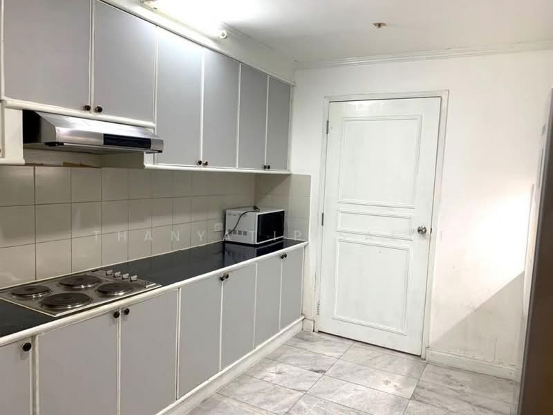 The Waterford Park, Bangkok, Soi Sukhumvit 53, Khlong Tan Nua, Watthana, Bangkok, 3 Bedrooms, 177 sqm, Condo For Rent, by Thanyatip Saeyi, 500475636 - DDproperty.com