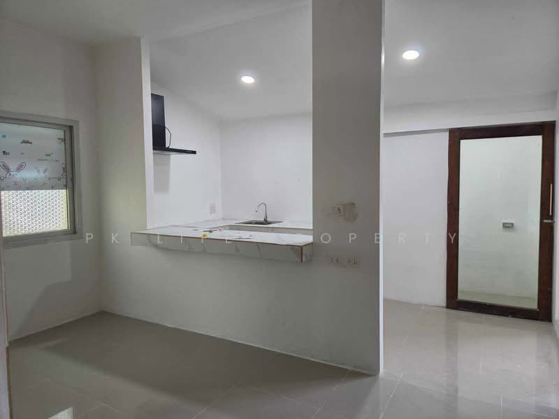 7R1065 This house for rent 3 bedroom 3 bathroom 50,000/month at rawai have fully furnished, Phuket, Rawai, Muang Phuket, Phuket, 3 Bedrooms, 150 sqm, Single Detached House For Rent, by PK LIFE Property, 500475657 - DDproperty.com