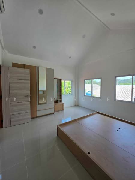 7R1065 This house for rent 3 bedroom 3 bathroom 50,000/month at rawai have fully furnished, Phuket, Rawai, Muang Phuket, Phuket, 3 Bedrooms, 150 sqm, Single Detached House For Rent, by PK LIFE Property, 500475657 - DDproperty.com