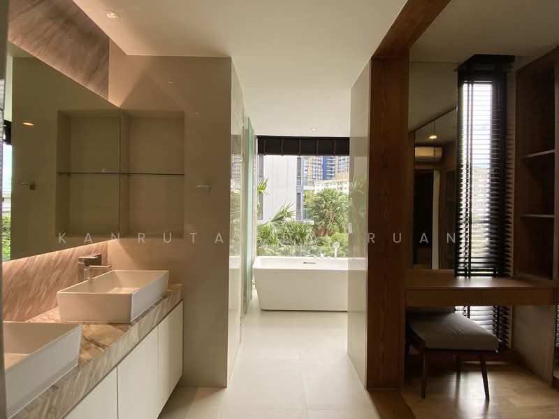 Park Court Sukhumvit 77, Bangkok, T77 Sukhumvit 77, Phra Kanong Nua, Watthana, Bangkok, 4 Bedrooms, 285 sqm, Condo For Sale, by Kanrutai Dawruang, 500475660 - DDproperty.com