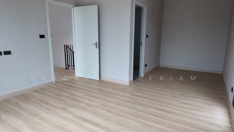 Venue Form Bangna-Srivaree, Samut Prakan, Srisa Chorakhe Yai, Bang Sao Thong, Samut Prakan, 3 Bedrooms, 188 sqm, Single Detached House For Sale, by Nattakan nueaiam, 500475667 - DDproperty.com