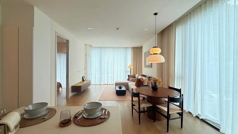 The Strand Thonglor, Bangkok, 36 Soi Sukhumvit 55, Khlong Tan Nua, Watthana, Bangkok, 2 Bedrooms, 91 sqm, Condo For Rent, by Khun EVE, 500475669 - DDproperty.com