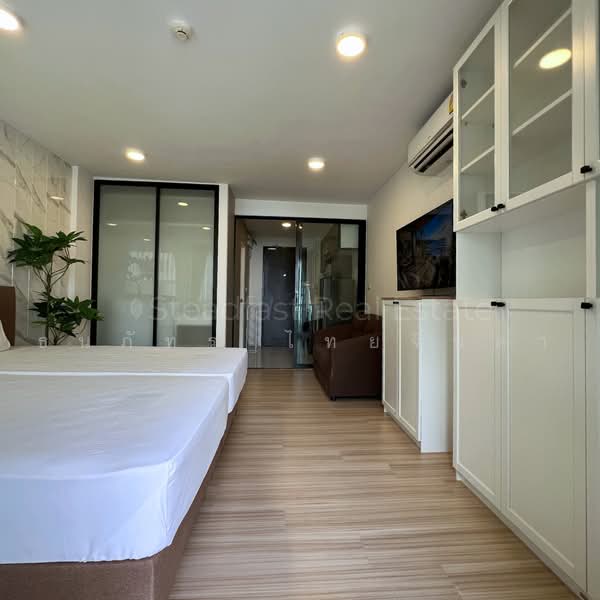 Chateau In Town Pinklao-Siriraj, Bangkok, Bang Yi Khan, Bang Phlat, Bangkok, 1 Bedroom, 29 sqm, Condo For Rent, by ธนภัทร ไทยจินดา, 500475678 - DDproperty.com