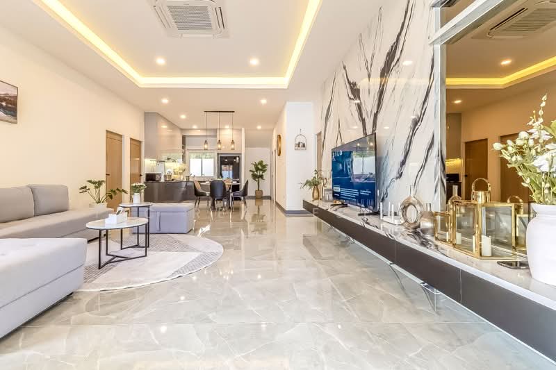 Private Pool Villa for Sale Huay Yai East Pattaya 4 Bedroom, Chon Buri (Pattaya), Bang Lamung, Bang Lamung (Pattaya), Chon Buri (Pattaya), 4 Bedrooms, 280 sqm, Villa For Sale, by PLC REAL ESTATE, 500475679 - DDproperty.com