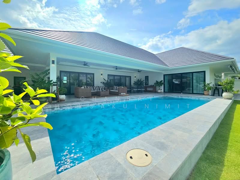 The Clouds Hua Hin 2, Prachuap Khiri Khan, Hin Lek Fai, Hua Hin, Prachuap Khiri Khan, 3 Bedrooms, 290 sqm, Villa For Sale, by Chanpat Choksakulnimit, 500475680 - DDproperty.com