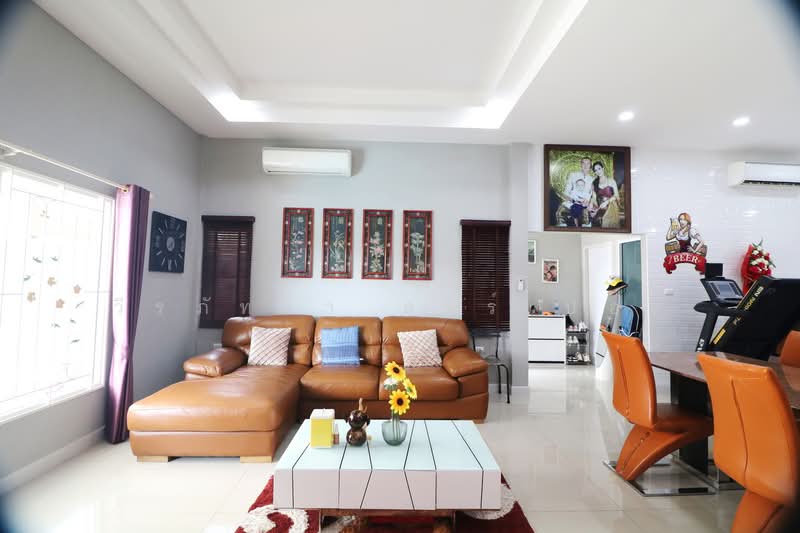 Spacious 4-Bed Pool Villa for Sale in Khon Kaen, Thailand, Khon Kaen, Ban Pet, Muang Khon Kaen, Khon Kaen, 4 Bedrooms, 151 sqm, Single Detached House For Sale, by วีรภัทรา ดาร์เปอร์, 500475702 - DDproperty.com