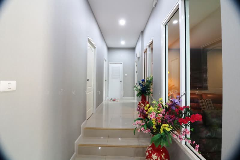 Spacious 4-Bed Pool Villa for Sale in Khon Kaen, Thailand, Khon Kaen, Ban Pet, Muang Khon Kaen, Khon Kaen, 4 Bedrooms, 151 sqm, Single Detached House For Sale, by วีรภัทรา ดาร์เปอร์, 500475702 - DDproperty.com