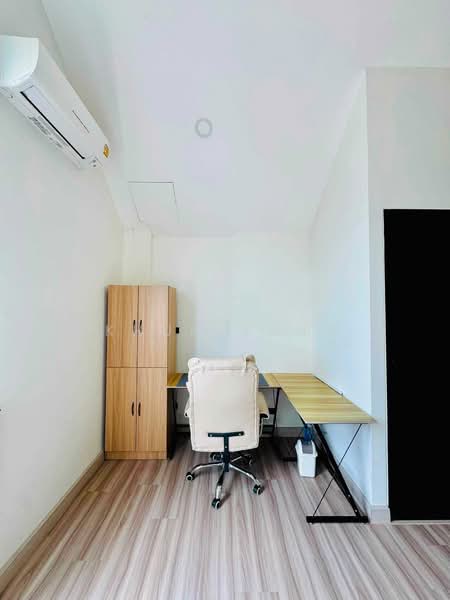For rent Home office Sukhumvit 101/1 Company registration is allowed ( SPSEVE2208 ), Bangkok, สุขุมวิท 101/1, Bang Chak, Phra Khanong, Bangkok, , 237 sqm, Shophouse For Rent, by Khun EVE, 500475719 - DDproperty.com