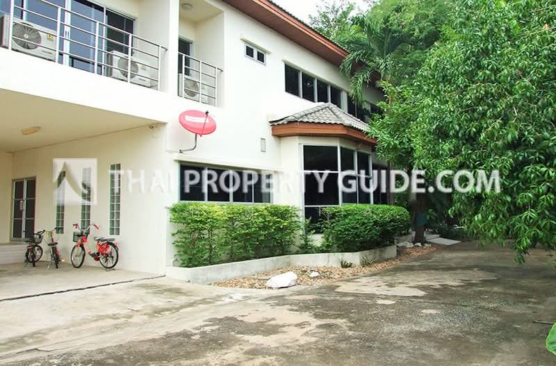 Panya Pattanakarn Village, Bangkok, Soi Phatthanakarn 30, Suan Luang, Bangkok, 4 Bedrooms, 400 sqm, Single Detached House For Rent, by Khun Nita, 500475725 - DDproperty.com