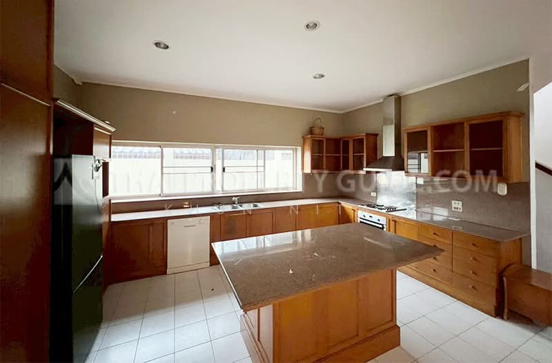 Panya Pattanakarn Village, Bangkok, Soi Phatthanakarn 30, Suan Luang, Bangkok, 4 Bedrooms, 400 sqm, Single Detached House For Rent, by Khun Nita, 500475725 - DDproperty.com
