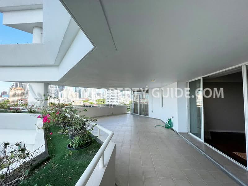 La Cascade, Bangkok, Eakamai, Khlong Tan Nua, Watthana, Bangkok, 4 Bedrooms, 360 sqm, Condo For Rent, by Khun Nita, 500475743 - DDproperty.com