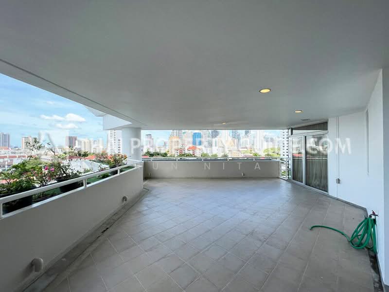 La Cascade, Bangkok, Eakamai, Khlong Tan Nua, Watthana, Bangkok, 4 Bedrooms, 360 sqm, Condo For Rent, by Khun Nita, 500475743 - DDproperty.com