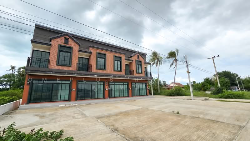 ทาวน์โฮม 2 ชั้น The Flora Ville ชะอำ, Phetchaburi, บายพาส, Cha-am, Cha-Am, Phetchaburi, 3 Bedrooms, 200 sqm, Townhouse For Sale, by HOMEPLUS REALTY - คุณหนึ่ง, 500475749 - DDproperty.com