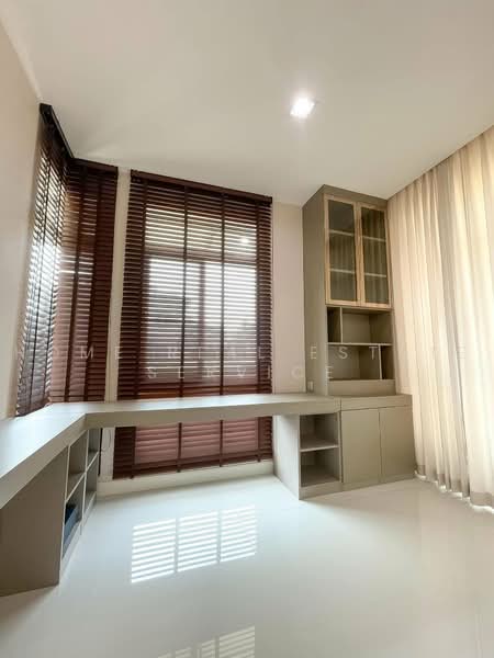 Siwalee Phetkasem 69, Bangkok, Along the Phasi Charoen Canal on the south side, Nong Khaem, Nong Kham, Nong Khaem, Bangkok, 5 Bedrooms, 340 sqm, Single Detached House For Sale, by HOME Real Estate Service, 500475753 - DDproperty.com