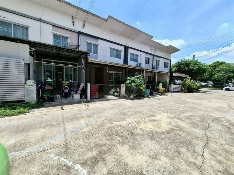 Lio Bliss Kanchanaphisek – Chaiyapruk, Nonthaburi, Soi Ban Kluai-Sai Noi, Bang Rak Pattana, Bang Bua Thong, Nonthaburi, 3 Bedrooms, 100 sqm, Townhouse For Sale, by คุณ สุพรรณิการ์ ลูกอินทร์ (ตูน), 500475758 - DDproperty.com