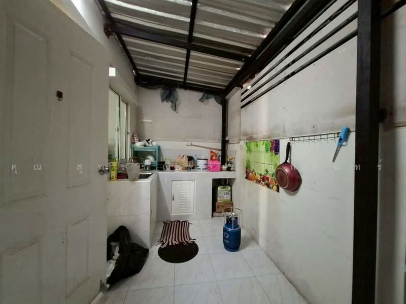 Lio Bliss Kanchanaphisek – Chaiyapruk, Nonthaburi, Soi Ban Kluai-Sai Noi, Bang Rak Pattana, Bang Bua Thong, Nonthaburi, 3 Bedrooms, 100 sqm, Townhouse For Sale, by คุณ สุพรรณิการ์ ลูกอินทร์ (ตูน), 500475758 - DDproperty.com