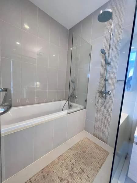 Q Asoke, Bangkok, 1678 Petchaburi Road, Makkasan, Ratchathewi, Bangkok, 1 Bedroom, 47 sqm, Condo For Rent, by Thanyatip Saeyi, 500475764 - DDproperty.com
