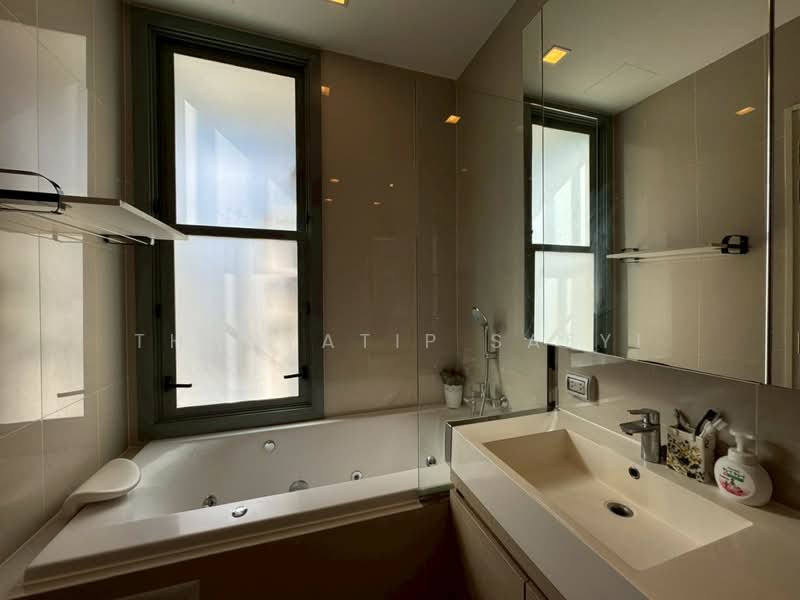 Q Asoke, Bangkok, 1678 Petchaburi Road, Makkasan, Ratchathewi, Bangkok, 2 Bedrooms, 60 sqm, Condo For Rent, by Thanyatip Saeyi, 500475767 - DDproperty.com