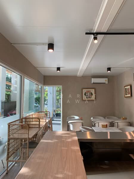 For Rent Retail Space BTS Phromphong For Restaurant Cafe Sukhumvit Watthana Parking, Bangkok, สุขุมวิท, Khlong Tan Nua, Watthana, Bangkok, , 150 sqm, Retail Space For Rent, by Konrarat Deesawat, 500475769 - DDproperty.com