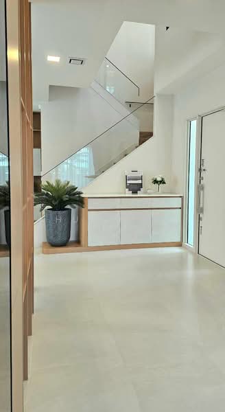 Mantana Bangna Km.15, Samut Prakan, 456 Bangna-Trad Road Km.15, Bang Chalong, Bang Plee, Samut Prakan, 4 Bedrooms, 325 sqm, Single Detached House For Rent, by Khun EVE, 500475770 - DDproperty.com