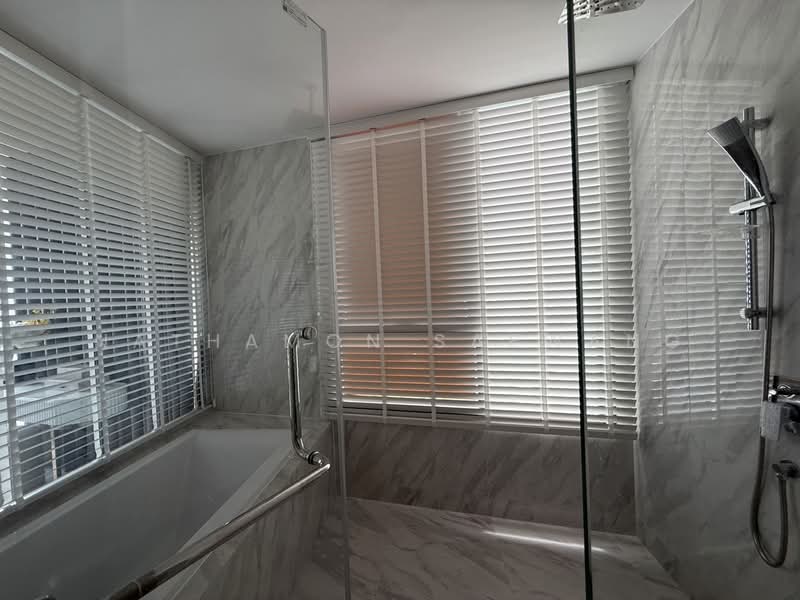 Coco Parc, Bangkok, 1150 Rama 4 Road, Khlong Toei, Bangkok, 3 Bedrooms, 102 sqm, Condo For Rent, by Nathamon Saewang, 500475772 - DDproperty.com