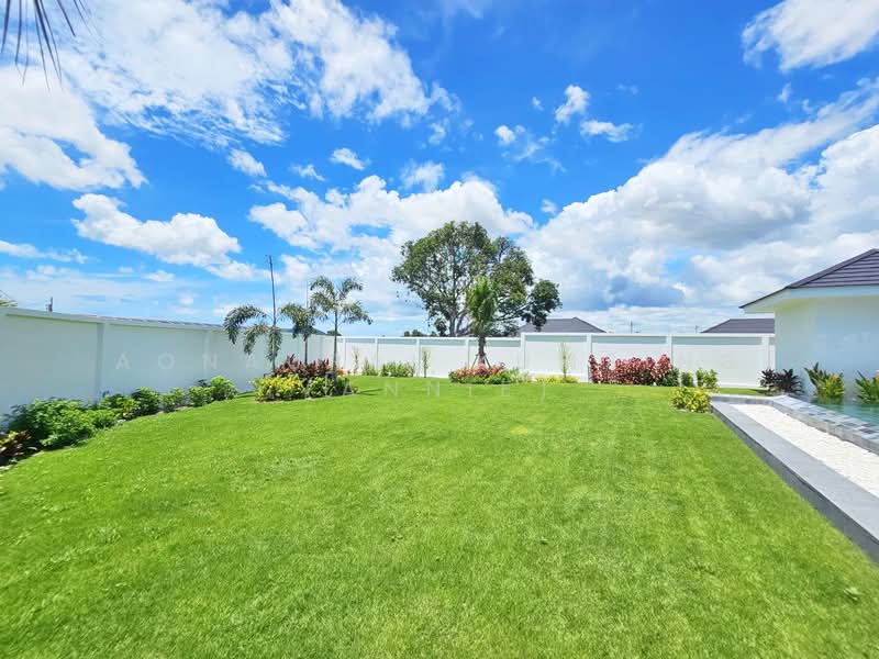 Highland Villas 3, Prachuap Khiri Khan, Hin Lek Fai, Hua Hin, Prachuap Khiri Khan, 3 Bedrooms, 300 sqm, Villa For Sale, by Aonaurai Kumsing (Annie), 500475787 - DDproperty.com