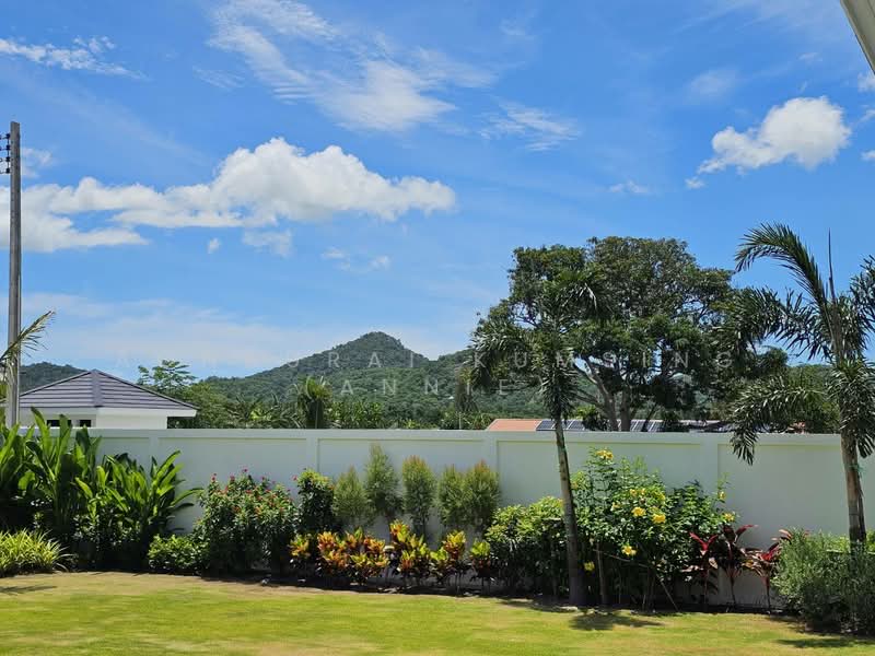 Highland Villas 3 : ไฮแลนด์ วิลล่า 3, ประจวบคีรีขันธ์, หินเหล็กไฟ, หัวหิน, ประจวบคีรีขันธ์, 300 ตร.ม., วิลล่า ขาย, โดย Aonaurai Kumsing (Annie), 500475787 - DDproperty.com